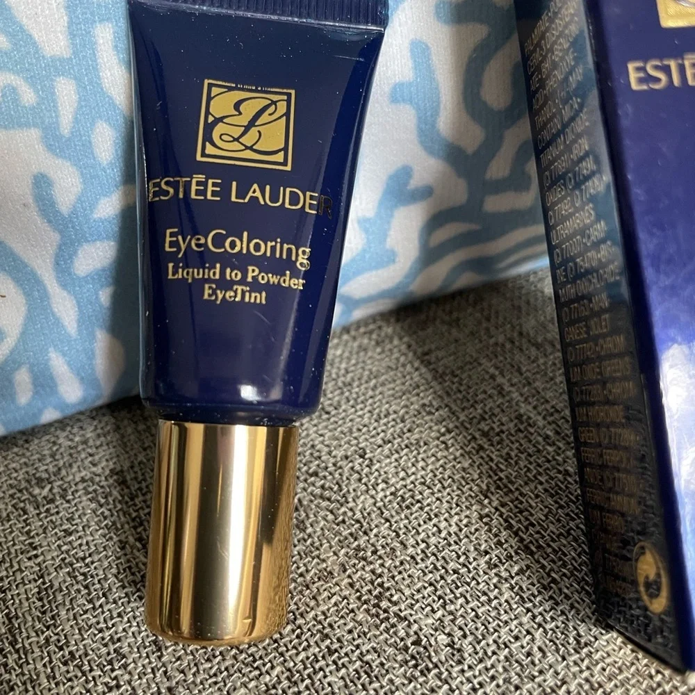 Estee Lauder Eye Coloring liquid to powder eye tint #04 fauvemauve new in box